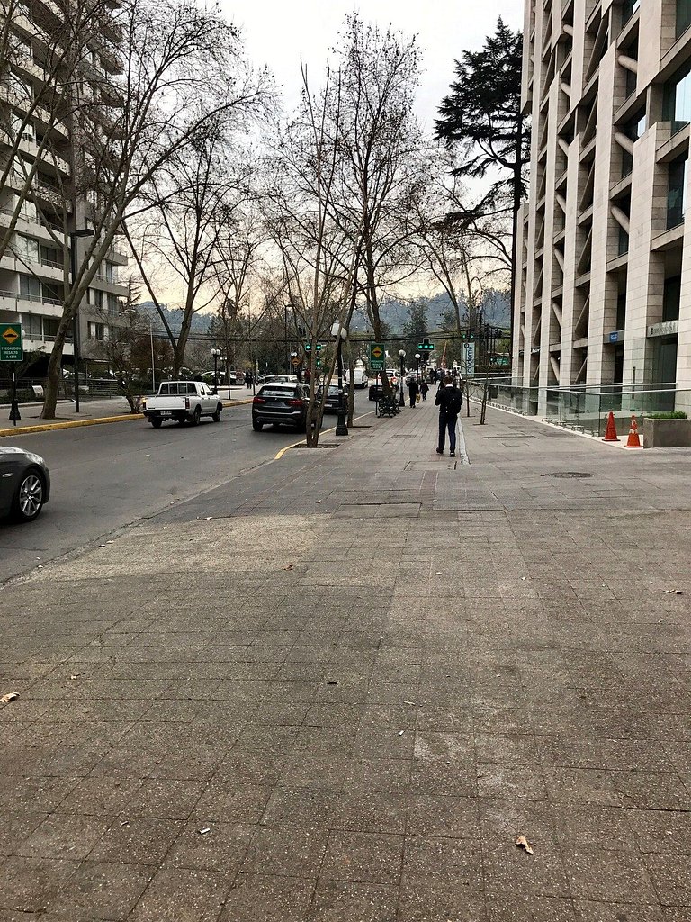 2D con Metro y Costanera Center