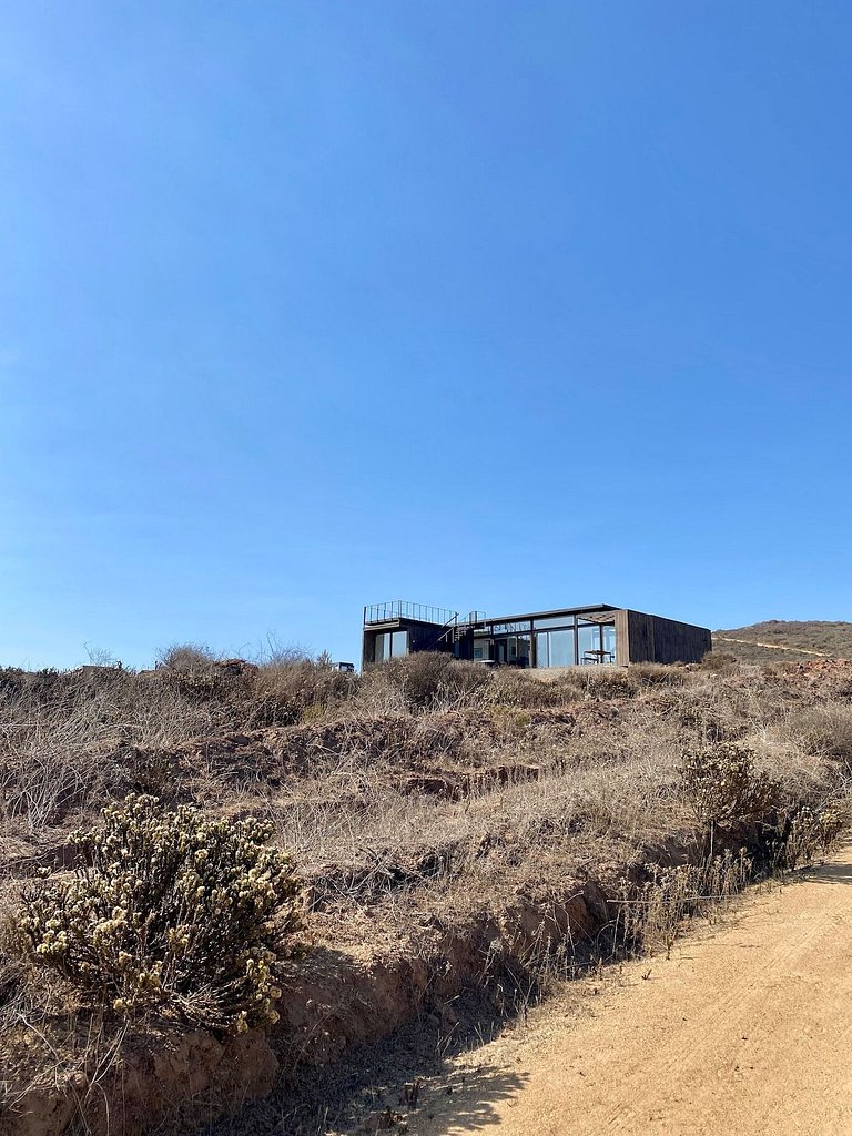 Moderna Casa con vista al mar