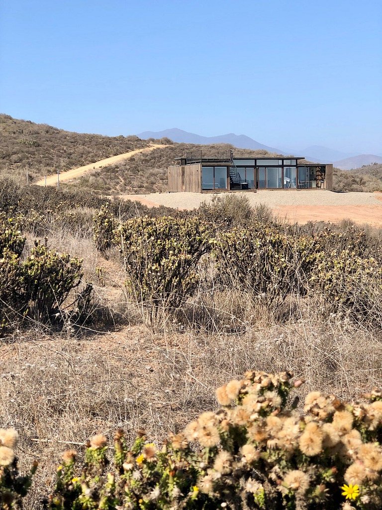 Moderna Casa con vista al mar