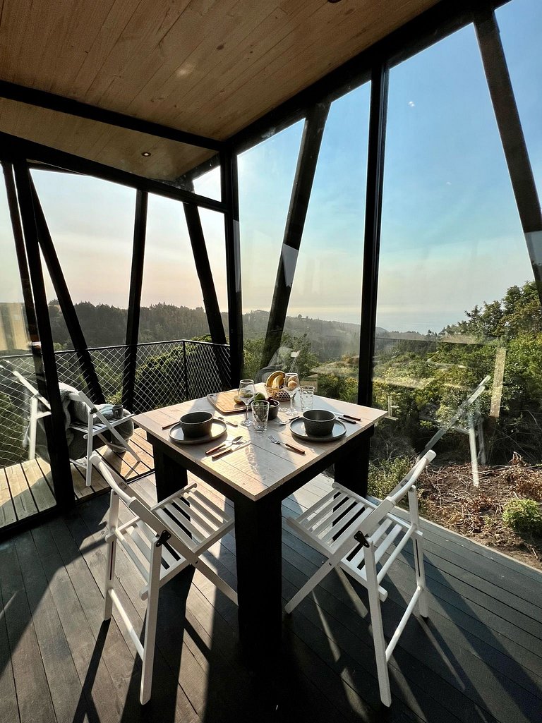 Forest Cabin, Incredible Views, Hot Tub, Starlink