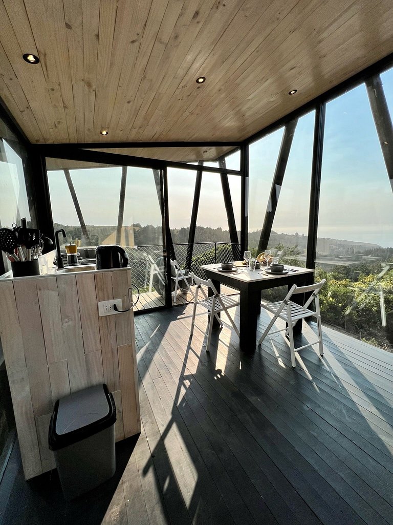 Forest Cabin, Incredible Views, Hot Tub, Starlink