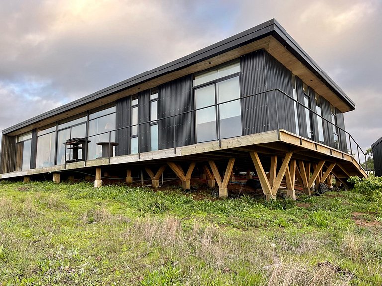 Amazing House, Incredible Views, HotTub, Starlink
