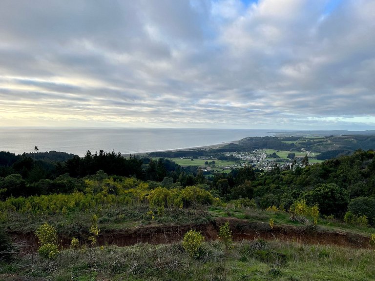 Amazing House, Incredible Views, HotTub, Starlink
