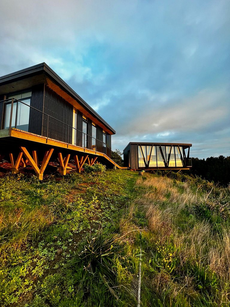 Ravine Cabin, Incredible Views, Hot Tub, Starlink