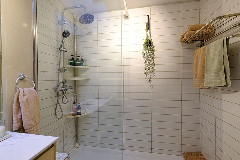 Casa Familiar en Vitacura con Piscina