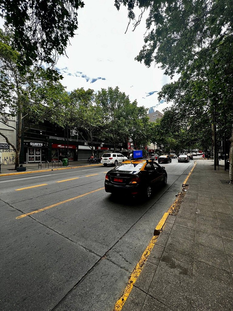 Providencia centro 2D-2B Vista y Estacionamiento