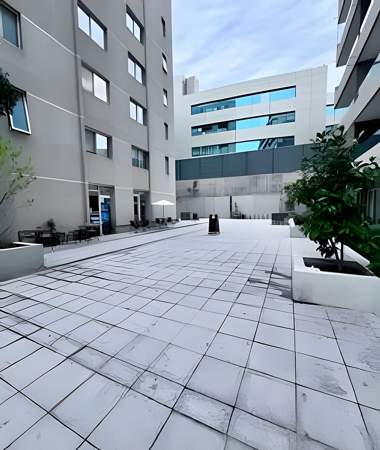 Studio Funcional + Terraza - Estoril CLC