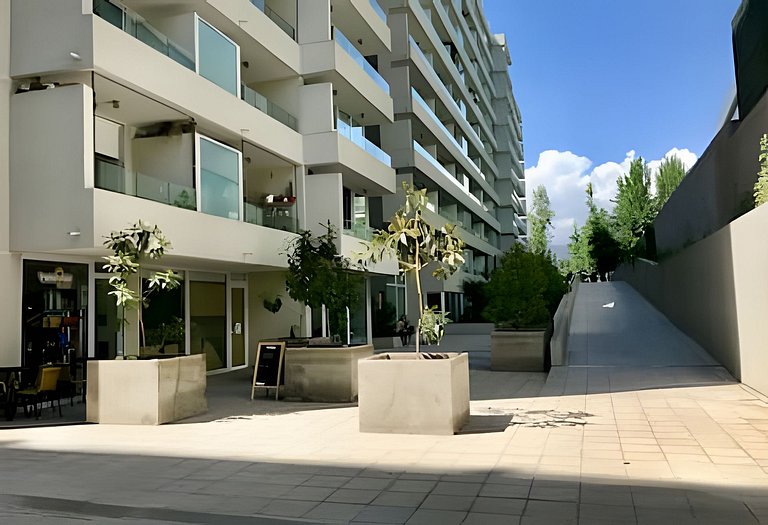 1D con Terraza cerca de Clínica Las Condes