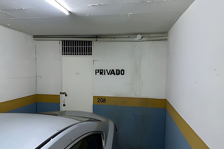 1D junto a Parque Arauco con Estacionamiento