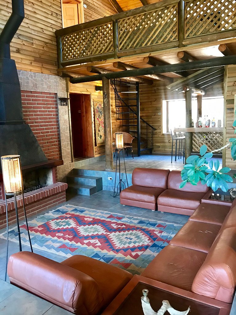 Casa de Campo con Piscina, Tinaja y Jardín
