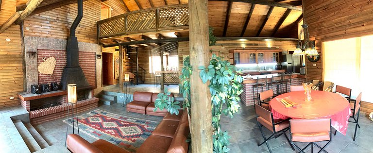 Espectacular casa en La Aurora, Familia y descanso