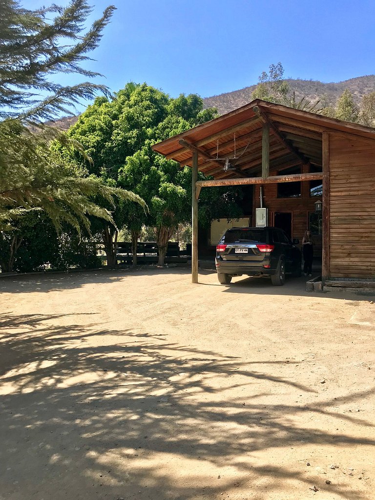 Casa de Campo con Piscina, Tinaja y Jardín