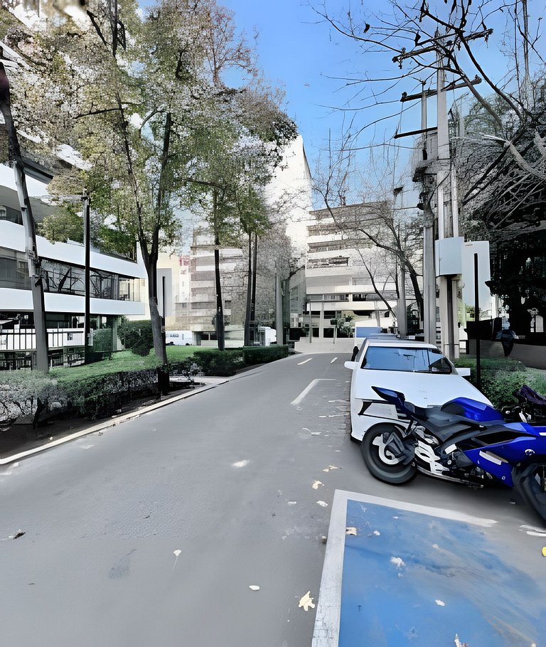 En Vitacura, con azotea, 1D 1B