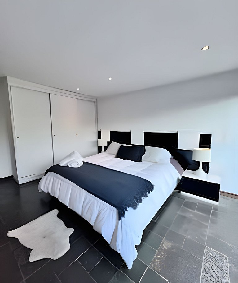 Casa en Vitacura con 3D, Piscina y Parrilla