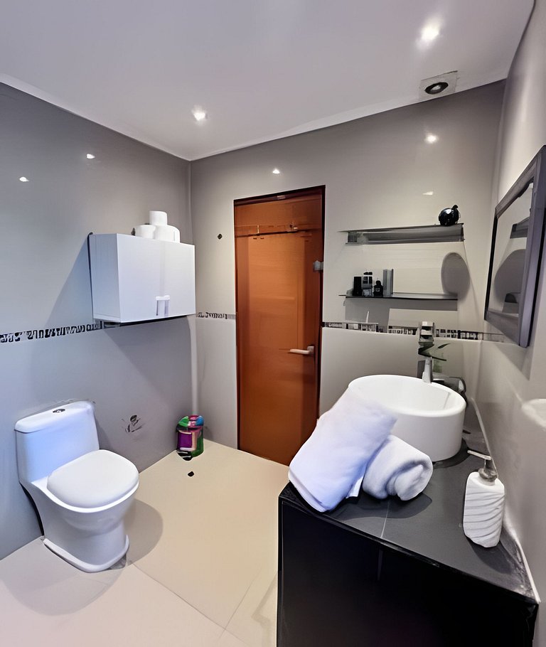 Casa en Vitacura con 3D, Piscina y Parrilla