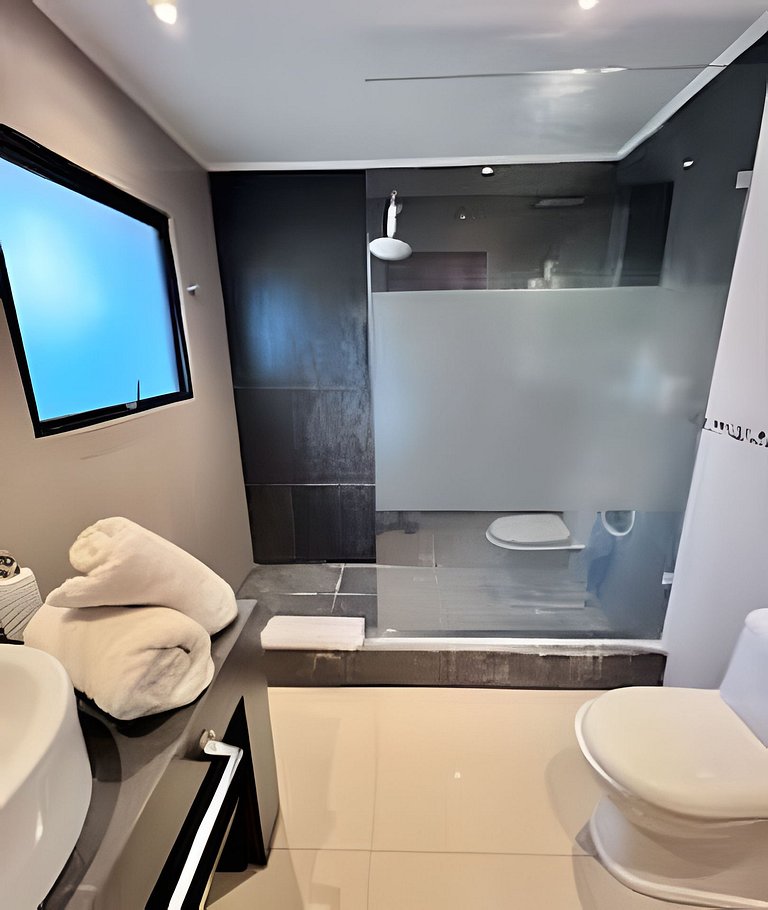 Casa en Vitacura con 3D, Piscina y Parrilla