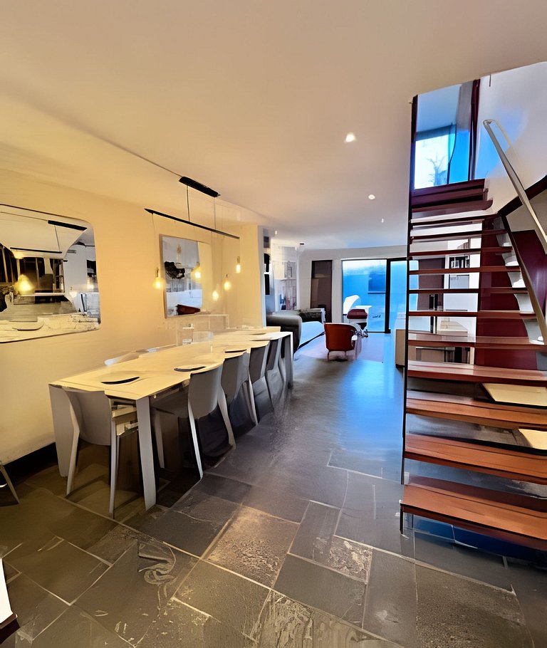 Casa en Vitacura con 3D, Piscina y Parrilla