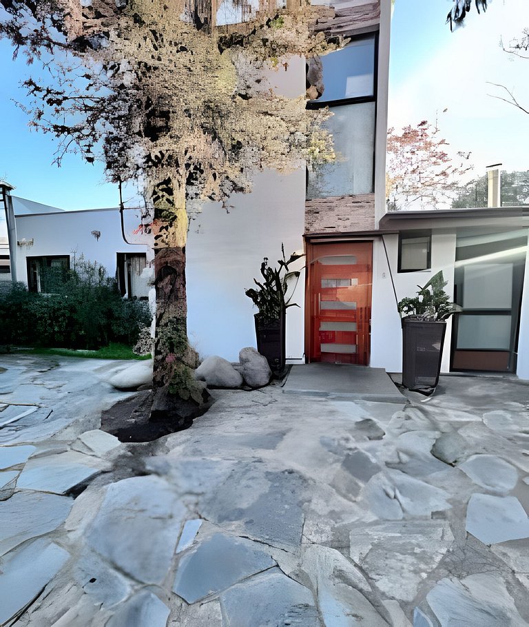 Casa en Vitacura con 3D, Piscina y Parrilla