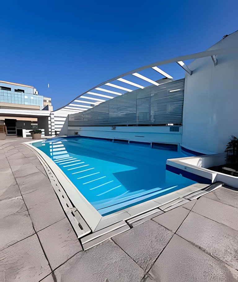 En Costa Lyon, con piscina