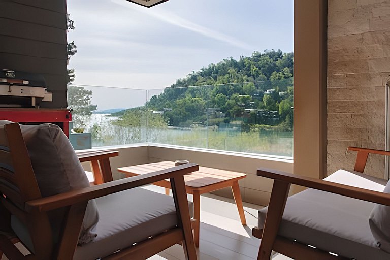 En Parque Pinares, descanso en el Lago.