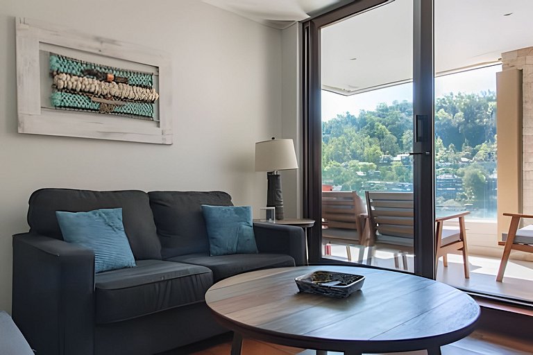 En Parque Pinares, descanso en el Lago.