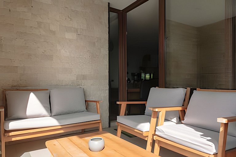 En Parque Pinares, descanso en el Lago.