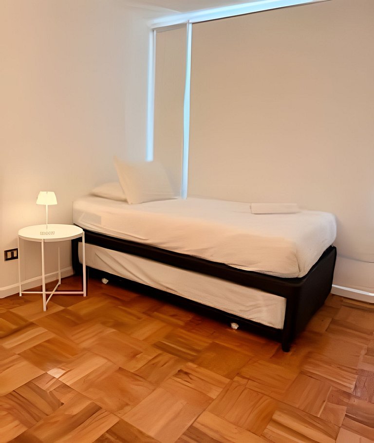 Cómodo 3D con jardín en el corazón de Vitacura