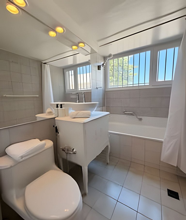 Depto. Premium en atractivo sector de Vitacura