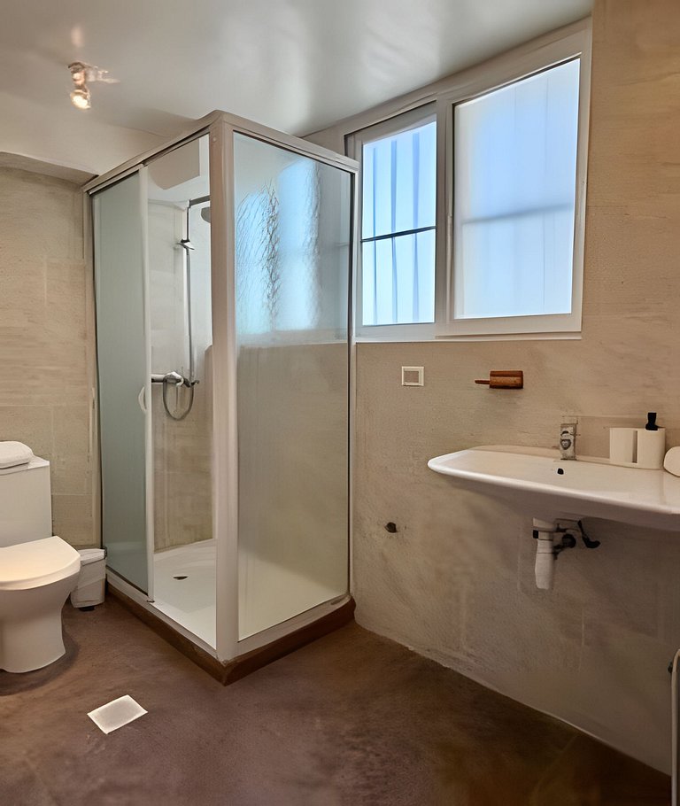 Depto. Premium en atractivo sector de Vitacura