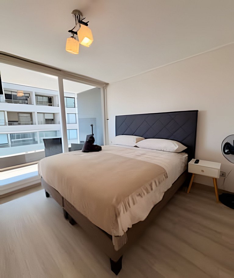 Luminoso 1D/1B en Las Condes excelente ubicación