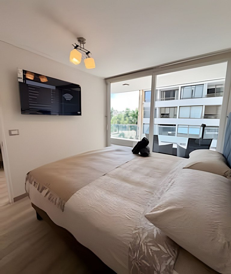 Luminoso 1D/1B en Las Condes excelente ubicación