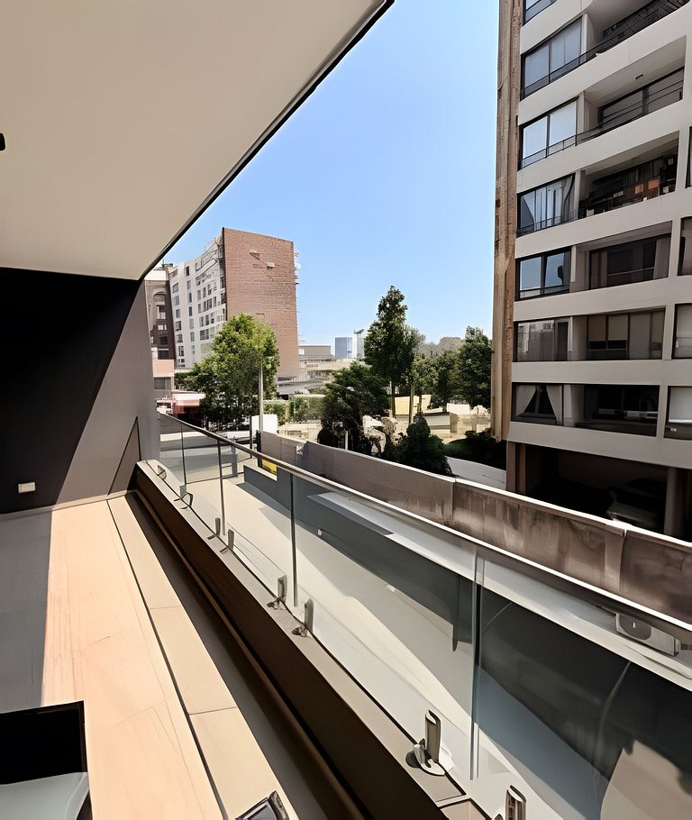 Luminoso 1D/1B en Las Condes excelente ubicación