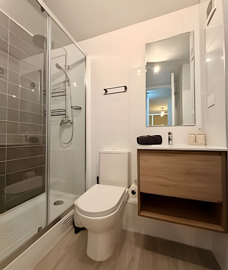 Luminoso 1D/1B en Las Condes excelente ubicación