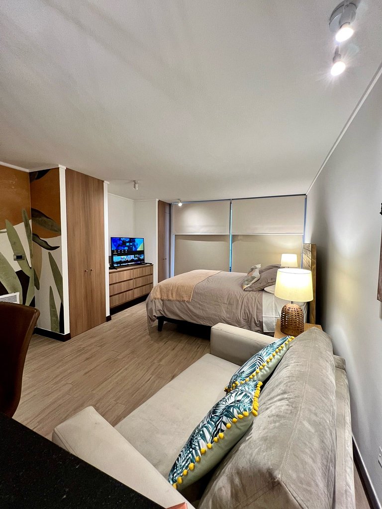 Studio Moderno + Parking - Clínica Las Condes