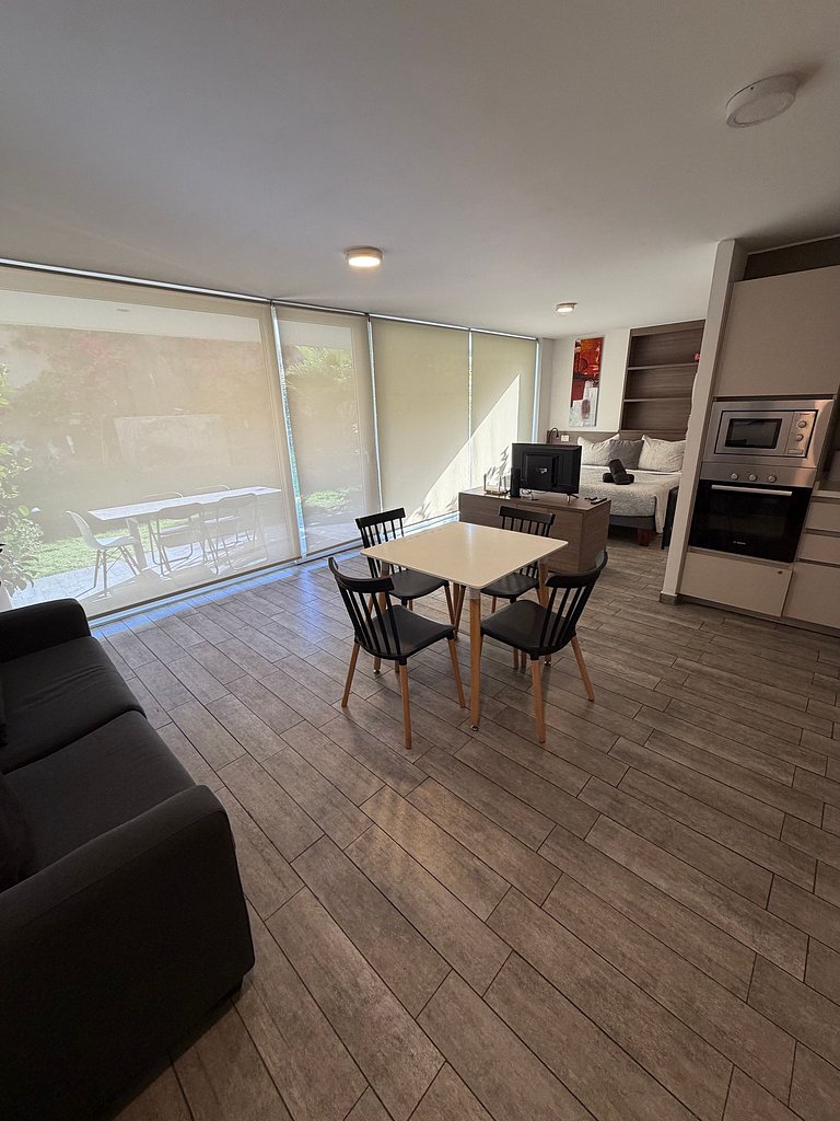 Moderno y equipado estudio en Los Dominicos