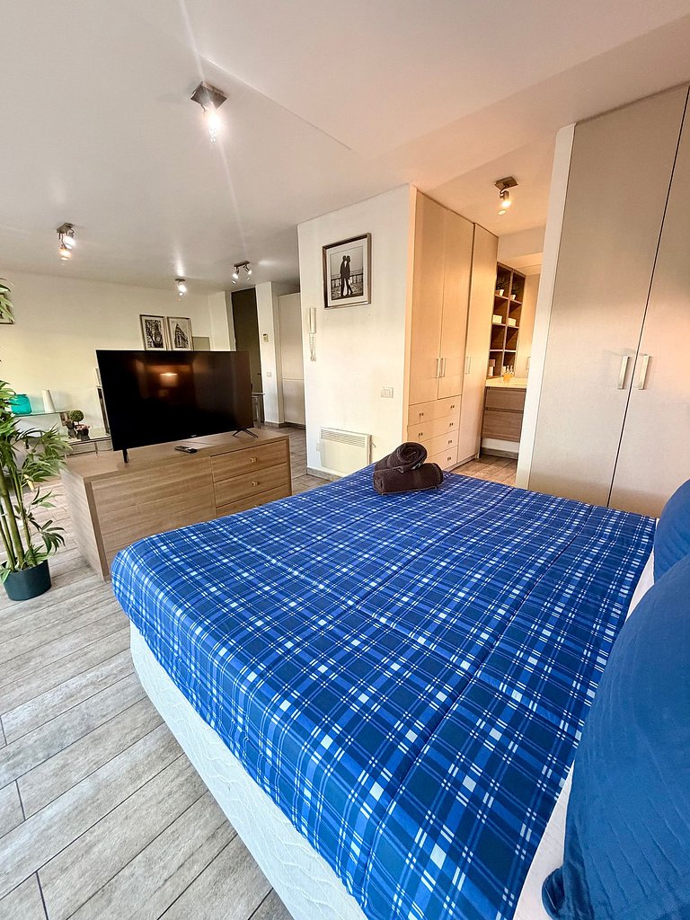 Lindo estudio a pasos del Metro Los Dominicos