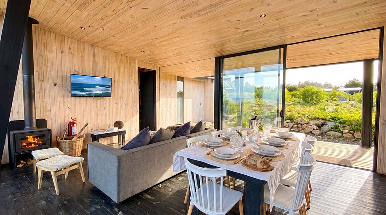 Amazing House, Incredible Views, HotTub, Starlink