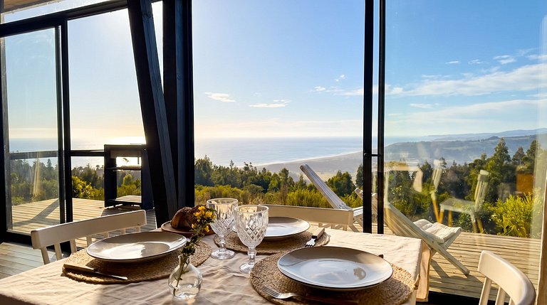 Amazing House, Incredible Views, HotTub, Starlink