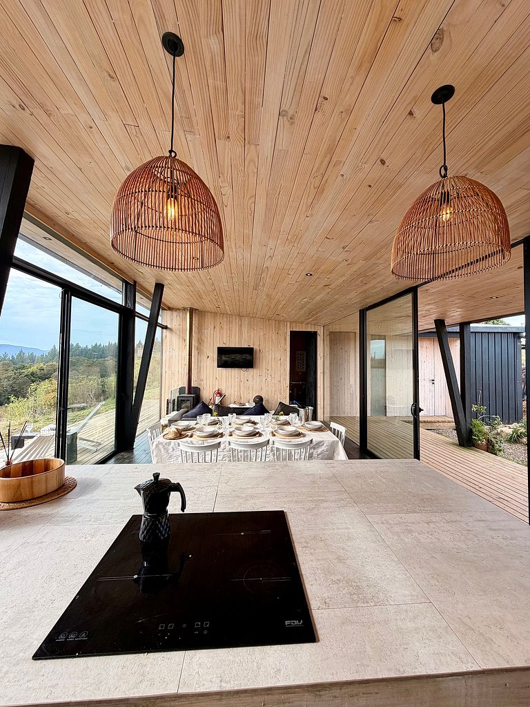 Amazing House, Incredible Views, HotTub, Starlink