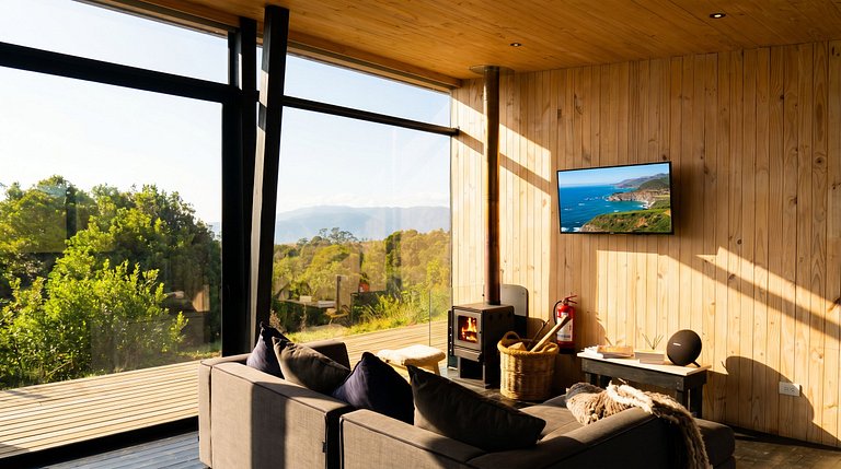 Amazing House, Incredible Views, HotTub, Starlink